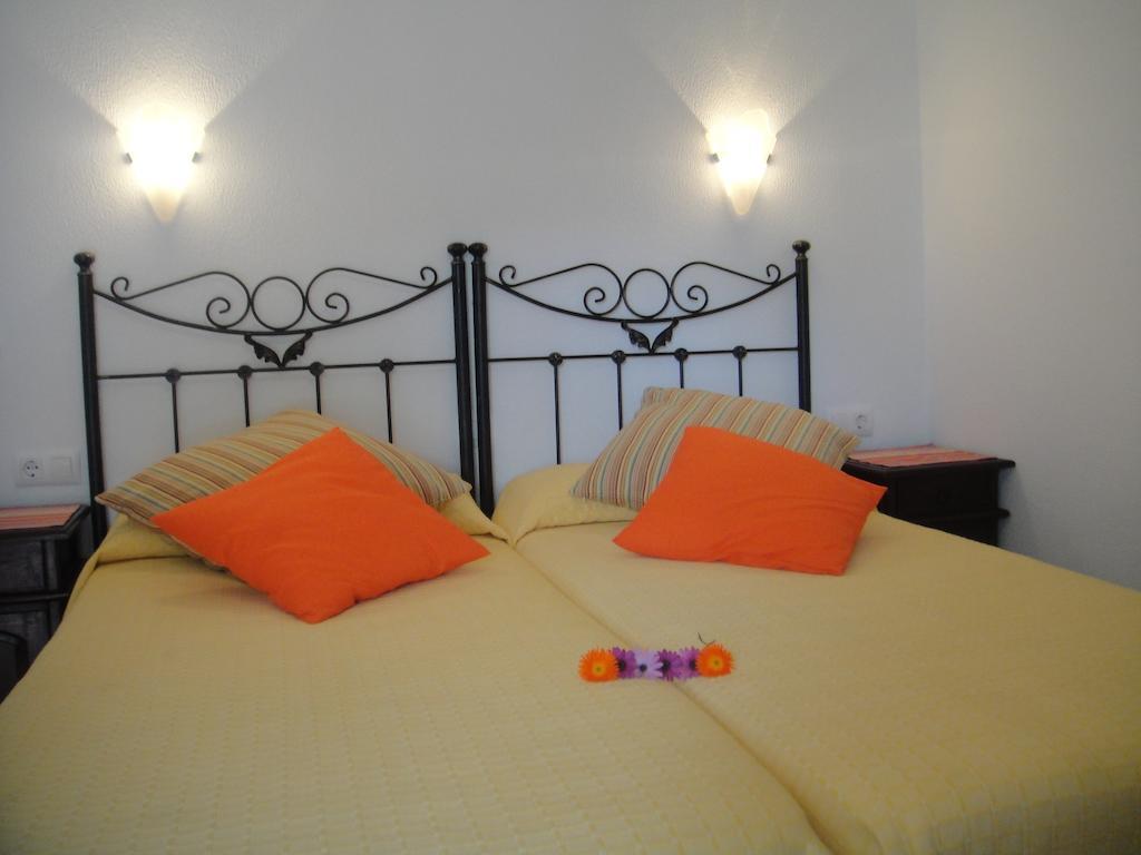 Casa La Felicidad Hotel Chiclana de la Frontera Szoba fotó